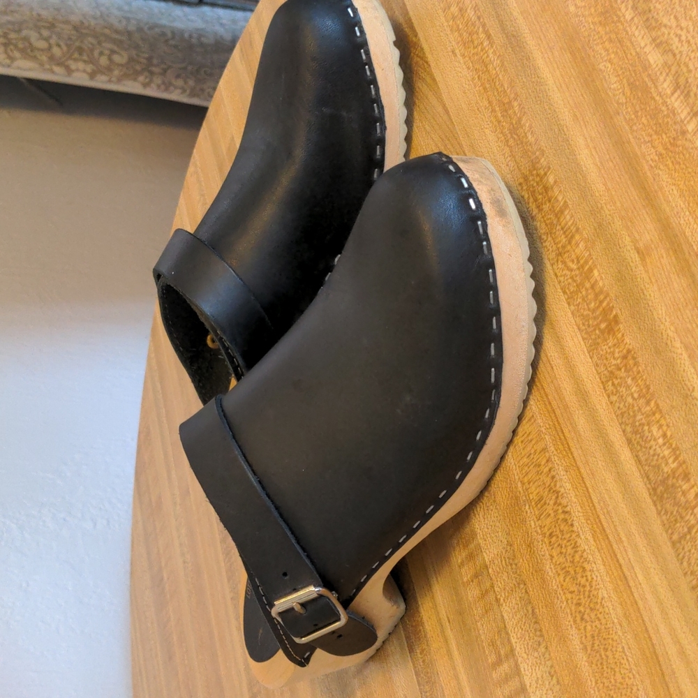 Lotta from Stockholm wood clogs